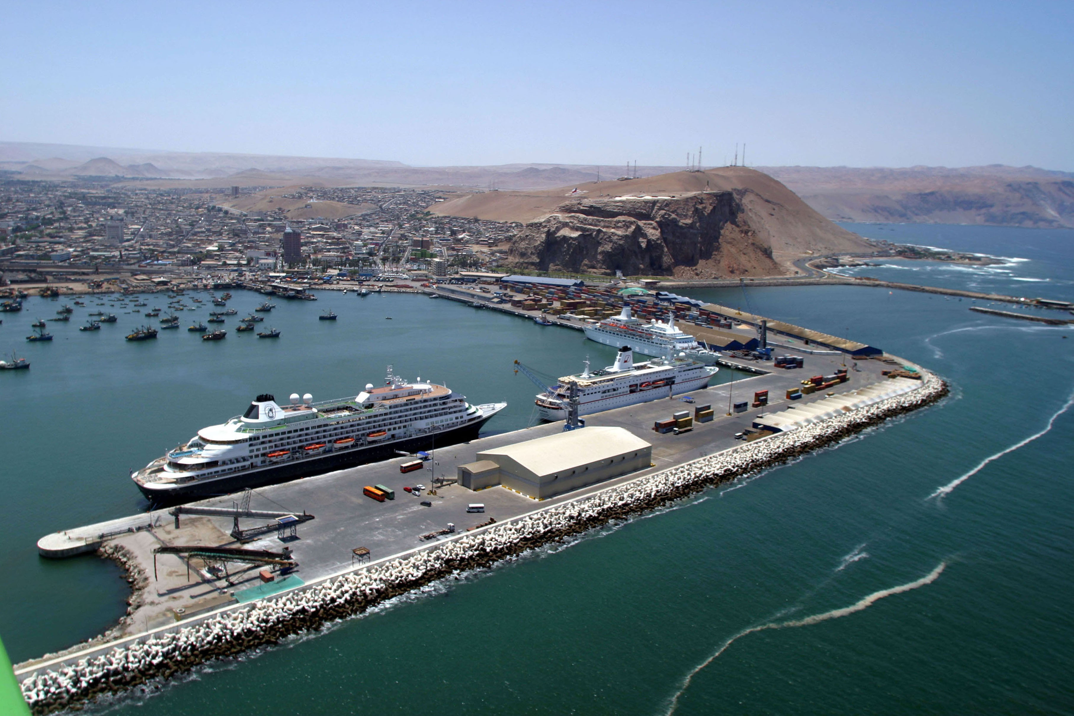 Arica, Crucero
