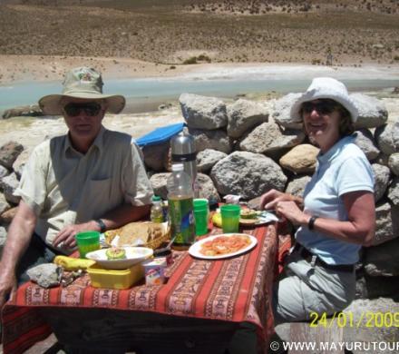 Rico Pic-Nic en las Termas de Polloquere