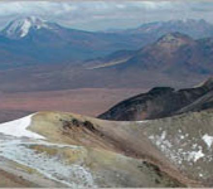 Volcán Acotango (6052 m.s.n.m.)